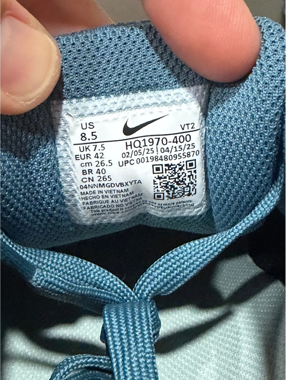 Size 8.5 - Nike Air Max 90 “Thunderstorm”